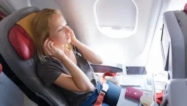 5 dicas para evitar a dor de ouvido na viagem de carro ou avião