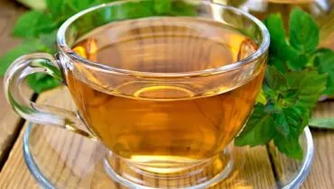 5 receitas de chás de erva-cidreira para melhorar a saúde