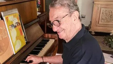 Morre Caçulinha, músico que trabalhou por décadas no Domingão do Faustão, aos 86