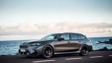 BMW apresenta o novo M5 Touring nos EUA