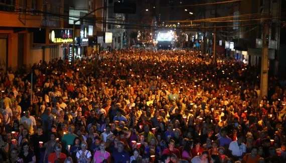 Grande evento católico vai reunir milhares de fiéis do Brasil em Curitiba