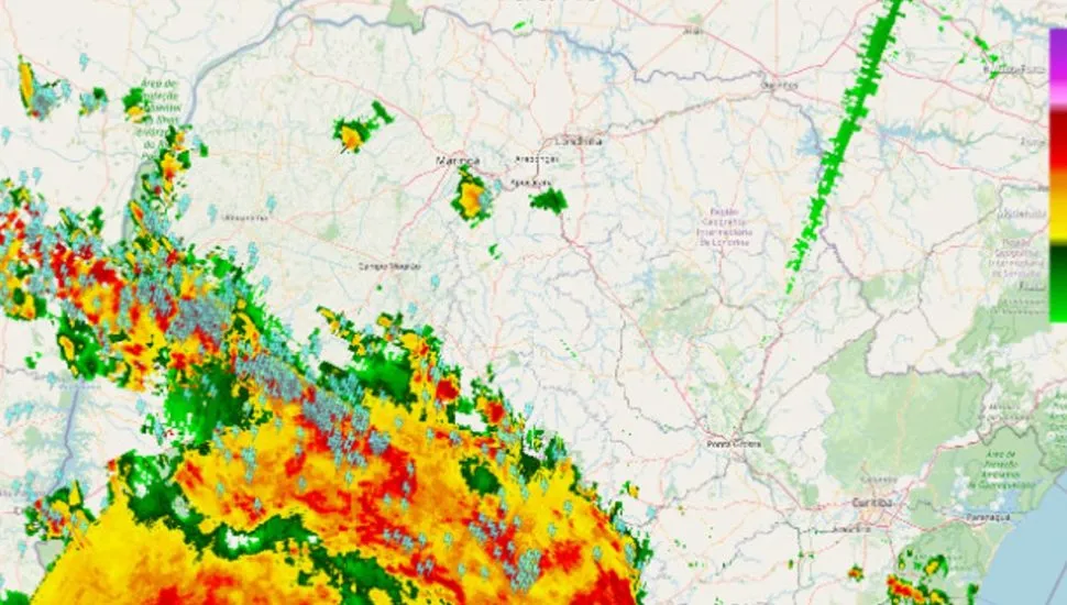 Mosaico geral de intensidade de chuva em todo o Paraná nesta sexta-feira (20).