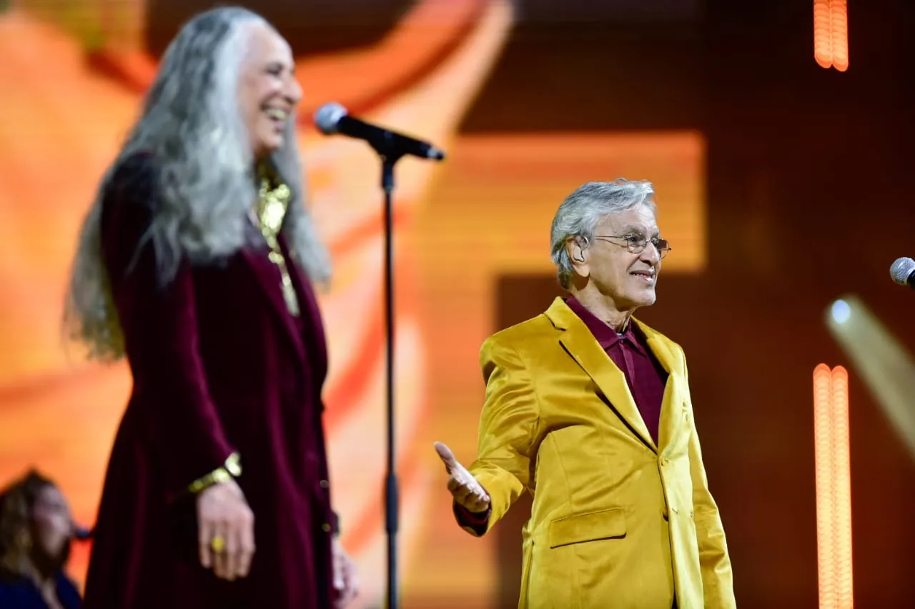 Caetano Veloso e Maria Bethânia, na Pedreira Paulo Leminski.