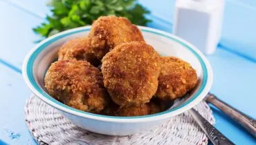 7 receitas saborosas e práticas com frango desfiado