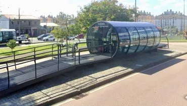 Cobrador de estação-tubo de bairro de Curitiba vive momento de terror durante assalto