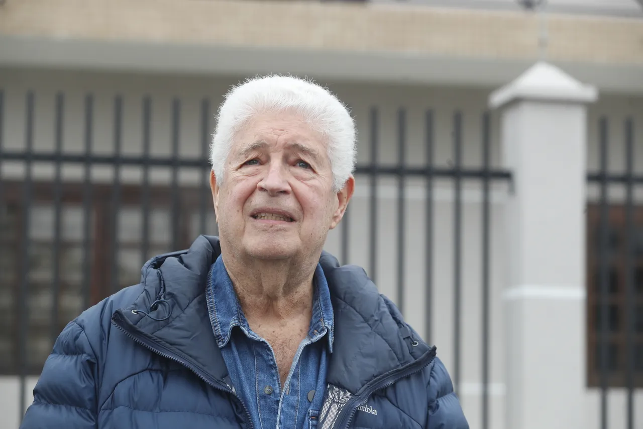 candidato roberto requião na rua