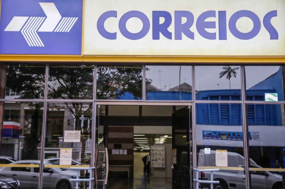 Prédio Correios em Curitiba