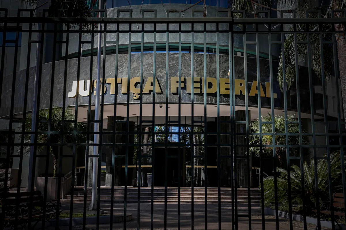 Prédio da Justiça Federal em Curitiba