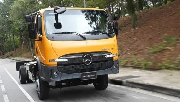 M-Benz Accelo tem novo design e mais capacidade de carga