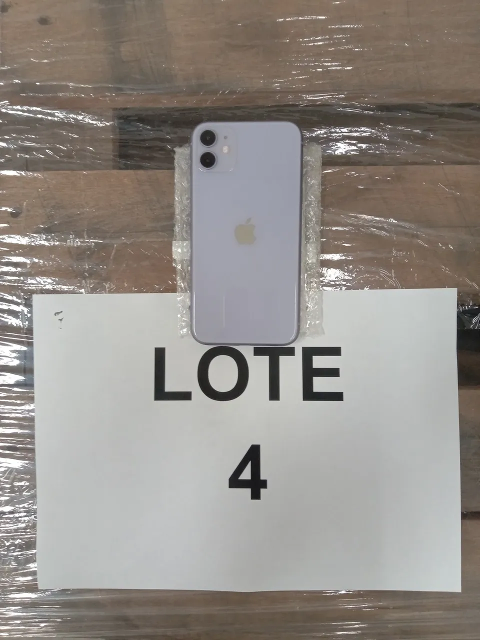 Iphone 11 No leilão da Receita Federal. 