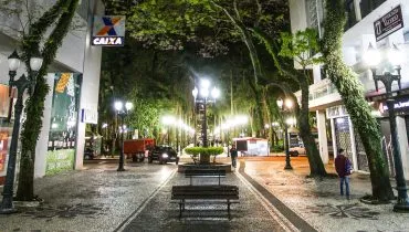 Centro de Curitiba pode ganhar novo polo gastronômico