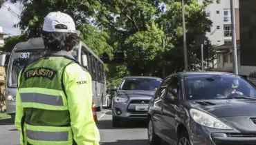 Maratona de Curitiba: desvios de ônibus e bloqueios no trânsito