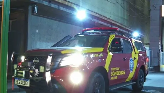 Foto mostra como ficou o elevador após morte de homem em shopping