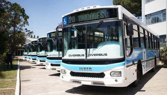 Iveco Bus e Overbus entregam 20 ônibus na Argentina