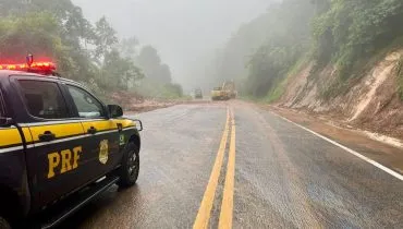 BR-277 tem interdição total no Paraná; saiba em qual trecho e a opção de desvio