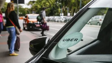 Decisão no STF pode definir o futuro das relações de trabalho de Uber no país