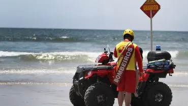 Jovem morre afogado em praia de Caiobá no Litoral do Paraná