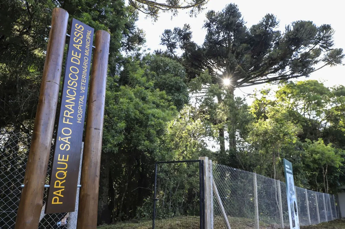 Na imagem, portal de entrada do novo Parque São Francisco de Assis