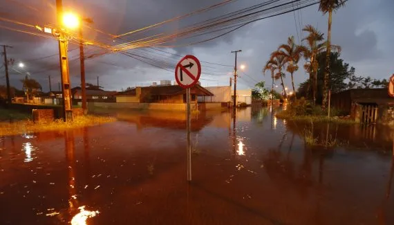 Chuvas causam nova falta d’água em Pontal do Paraná