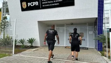 Homem que tentou matar esposa a facadas na frente dos filhos é preso em Matinhos