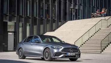 M-Benz apresenta Classe C conectada e ainda mais exclusiva