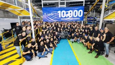 Bajaj chega a 10 mil motos produzidas no Brasil