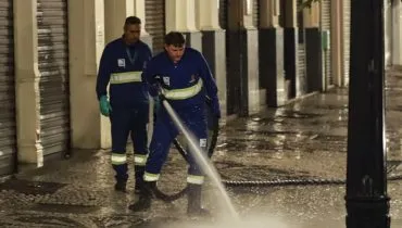 Prefeitura vai intensificar ações de limpeza no Centro de Curitiba