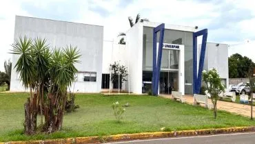 Universidade do Paraná abre inscrições para concurso com salários de até R$ 7,6 mil