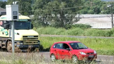 BR-277 e mais rodovias terão 24 novos radares. Saiba a localização exata!