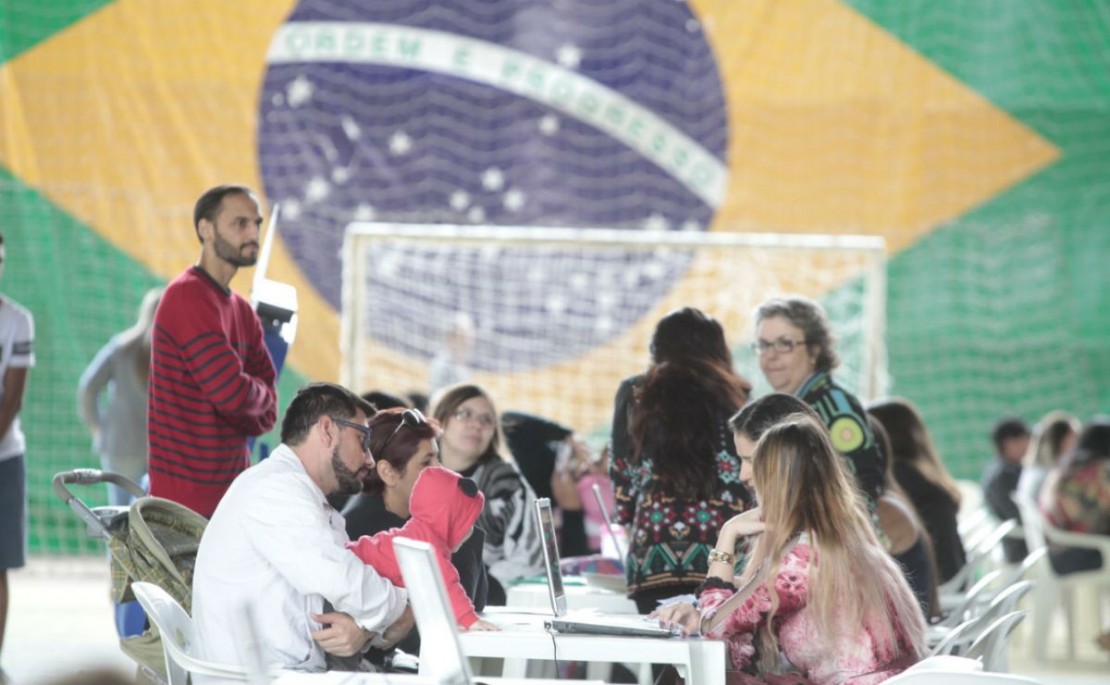 Ações acontecem na Rua da Cidadania Pinheirinho. Foto: Marco Charneski