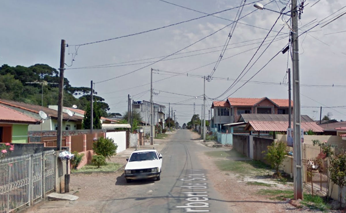 A situação aconteceu no final da noite, na Rua Hebert de Souza, no bairro Guatupê. Foto: Reprodução/Google.