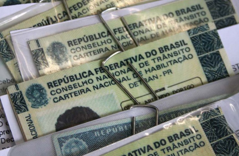 Para renovar a carteira, motorista terá que fazer curso e 