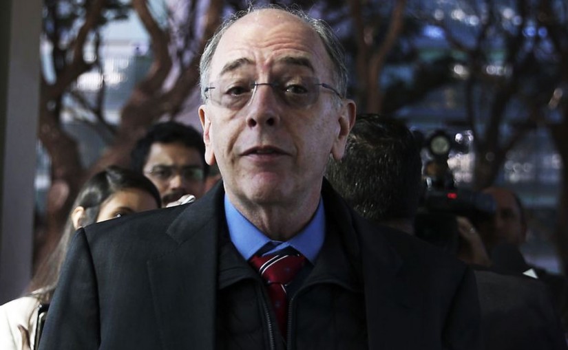 Pedro Parente pede demissão da presidência da Petrobras 