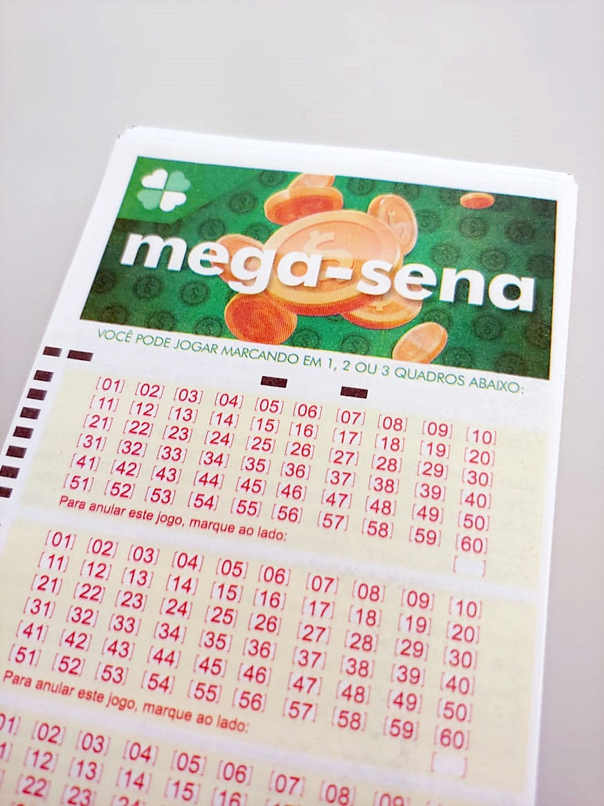 Mega-Sena 2639 pode pagar R$ 9 milhões hoje; veja como apostar