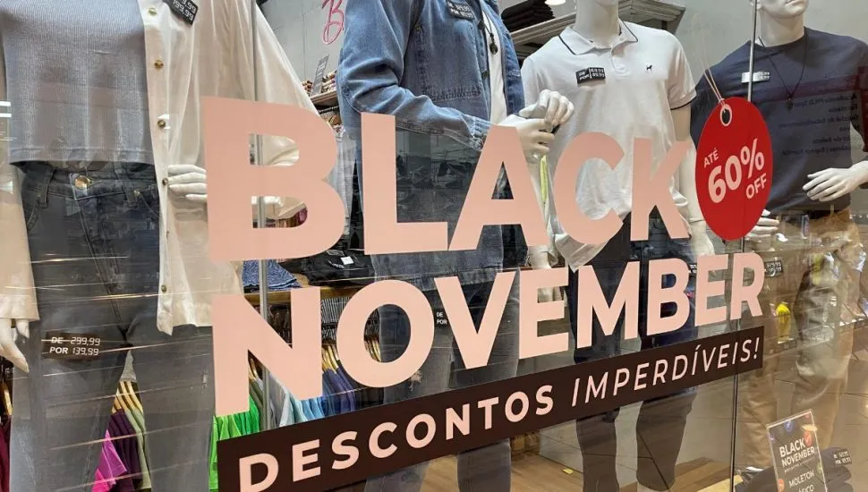 Shopping de Curitiba lança megaloja exclusiva para a Black Friday